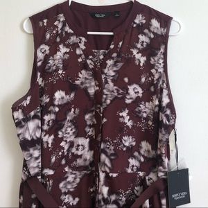Sleeveless brand new simple Vera wang dress from Kohl’s.